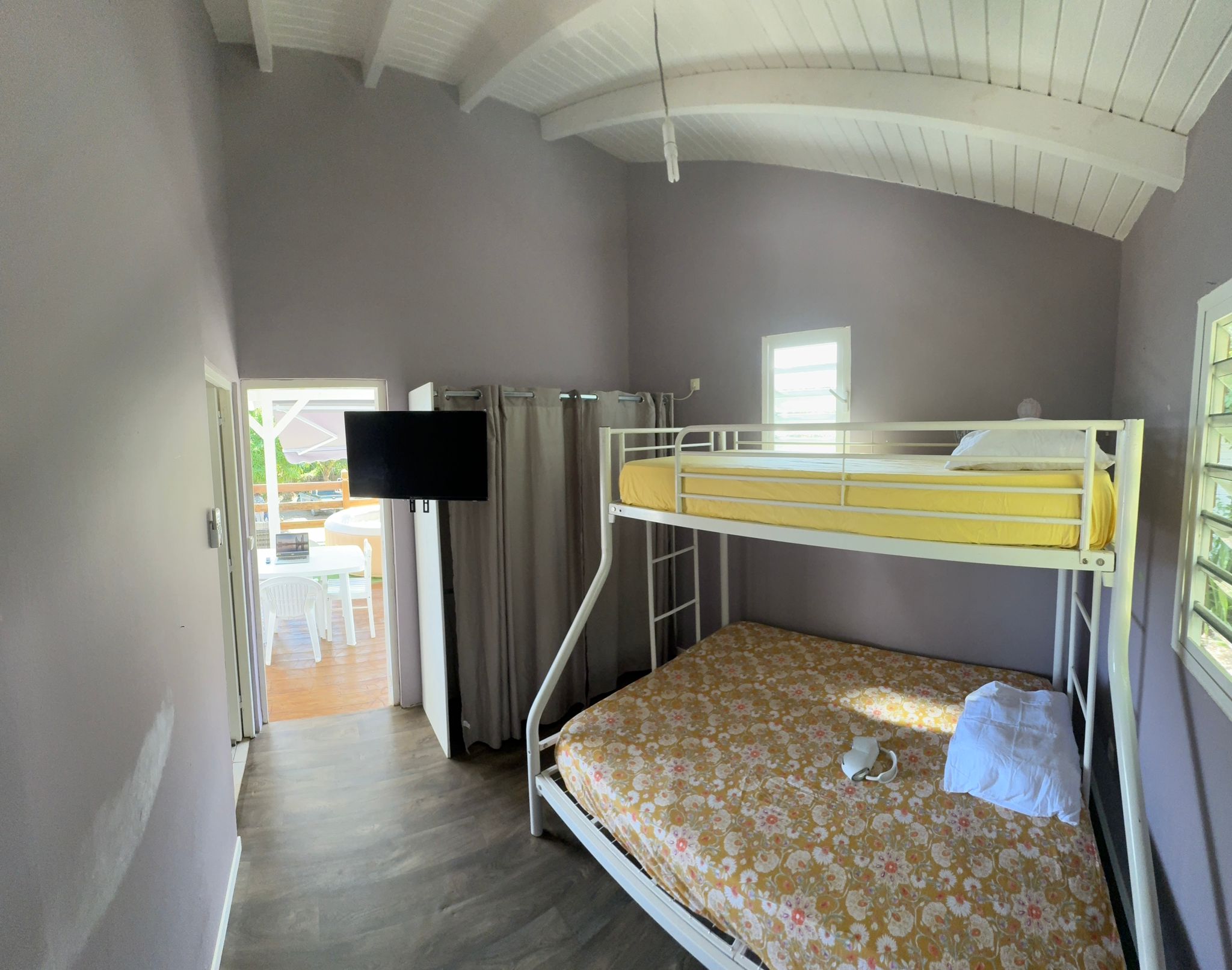Bungalow